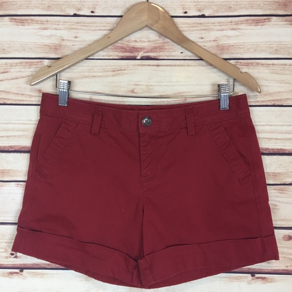 Old Navy Pants - Old Navy Red Mid Rise Shorts Cuffed Hem Size 6
